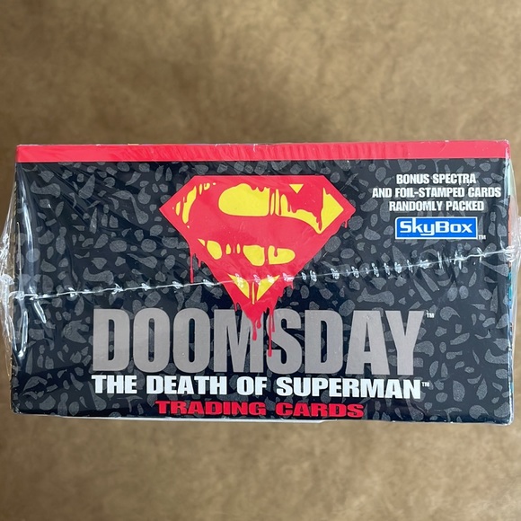 Unopened box of doomsday superman, 1993 collector cards - Picture 3 of 3